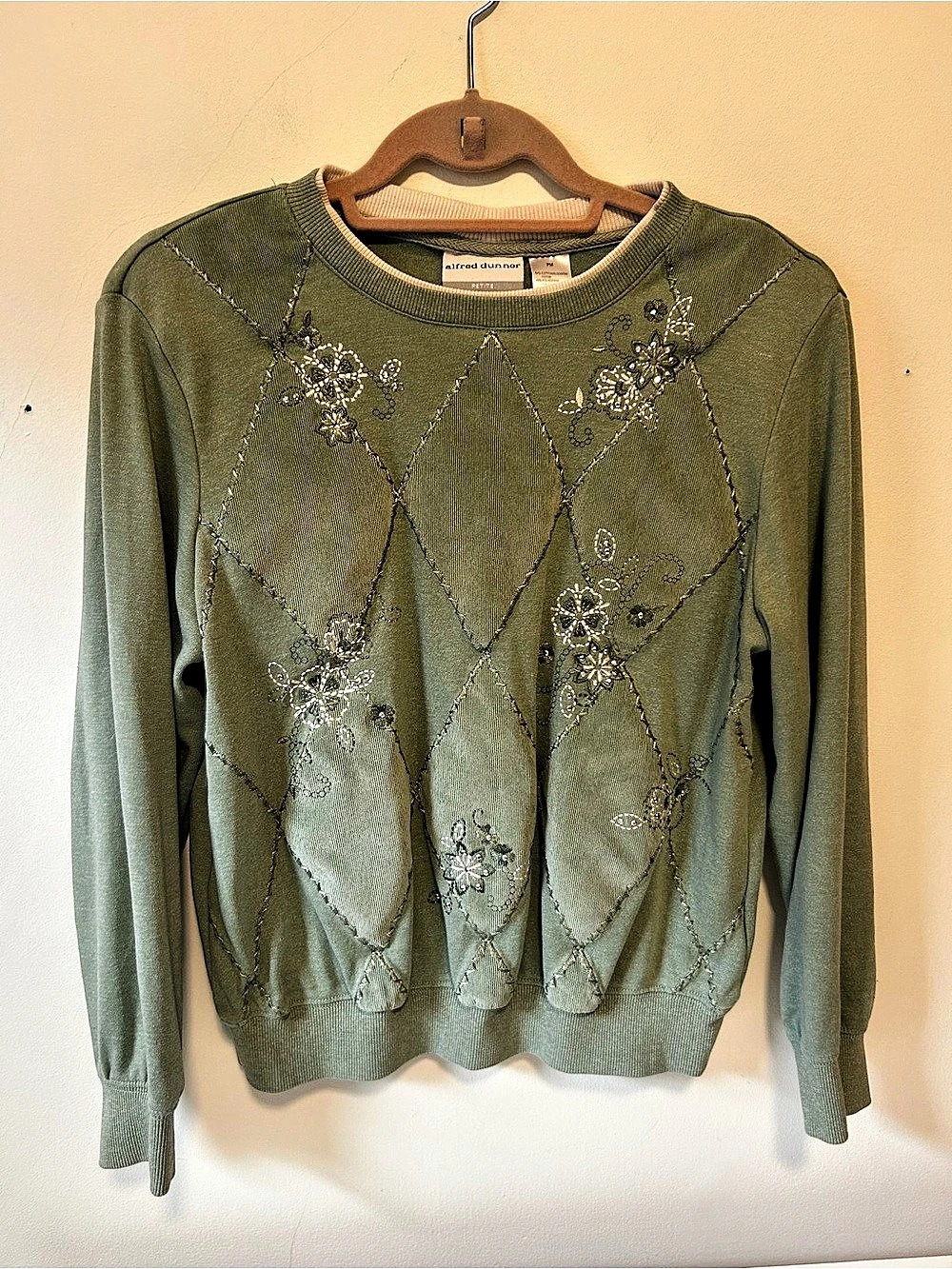 Vintage Alfred Dunner Embellished Geometric Crewneck in Green Size Medium P